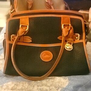 Dooney and bourke black and brown leather handbag